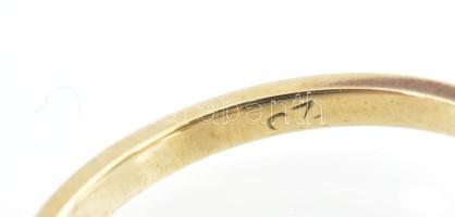 Arany (Au) 9K kék-fehér köves gyűrű, jelzett, méret: 51, bruttó: 2,3 g