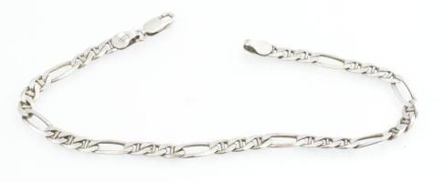 Ezüst(Ag) figaro karkötő, jelzett, h: 22,5 cm, nettó: 6,8 g