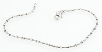Ezüst(Ag) golyós karkötő, jelzett, h: 18 cm, nettó: 2,3 g