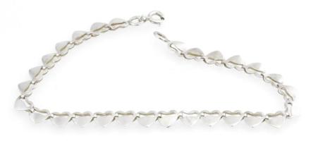 Ezüst(Ag) áttört szív mintás karkötő, jelzett, h: 18 cm, nettó: 2,4 g