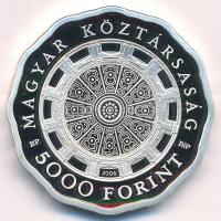 2006. 5000Ft Ag "Esztergomi bazilika" kapszulában T:PP apró folt
Adamo EM205