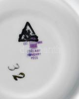 17 darabos Zsolnay Pompadour tétel, 3 db kínáló, tálka, 6 db csésze 6 db alátéttel, sóborskínáló, je...