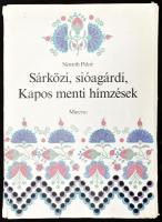 Németh Pálné: Sárközi, sióagárdi, Kapos menti hímzések. Minerva Kézimunkaalbumok. Bp.,1981, Közgazdasági és Jogi Könyvkiadó, 28 t. Kiadói papírmappa, szakadt, kissé sérült mappában.Egy tábla hiány