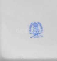 Herendi virágmintás bonbonier alja, jelzett, kopással, 10x8 cm