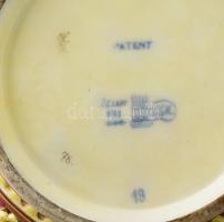 cca 1881, Zsolnay áttört mintás duplafalú díszedény. Gazdag áttört mintával díszített, sárkányt form...