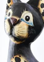 Óriás macska. Kézzel festett, faragott fa. 59 cm