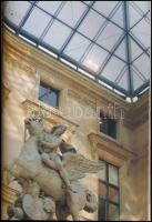 1996 Grand Louvre. Le Musée, Les Collections, Les Nouveaux Espaces. Gazdag képanyaggal illusztrált. ...