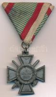 1942. "Tűzkereszt I. fokozata" hadifém kitüntetés eredeti mellszalaggal T:XF az egyik kard markolata letört Hungary 1942. "Fire Cross, 1st Class" war metal decoration with original ribbon C:XF the hilt of one of the swords was broken NMK 443.