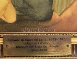 Dekoratív fakeret, kissé sérült, Esterházy Madonna vászonnyomattal, belső méret: 30,5×23 cm