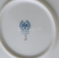 Hollóházi Jurcsák László által tervezett váza: Női fejek. Matricás, jelzett, hibátlan, m: 24 cm, d: ...