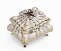 Ezüst(Ag) ékszeres ládika, jelzett, 11×9,5 cm, nettó: 257 g