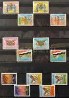 Jordánia és Jemen sorozatok 8 lapos A/4 berakóban (Mi EUR 356.-)