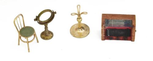 6 darab bababútor, vegyes állapotban és méretben, szekrény, tükör, szék, asztal, rádió