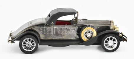 Rolls-Royce rádiós makettautó, made in Hong Kong, műanyag, működik, h: 25 cm