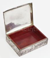 Ezüst (Ag) ékszeres ládika, fa betéttel, jelzett, 14x10 cm, bruttó: 285 g