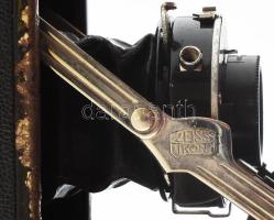 Zeiss Ikon Ikonta fényképezőgép, kopott, tartóerszényben