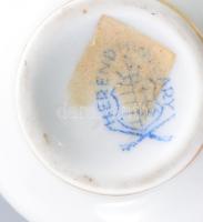 Herendi virágmintás kis váza. Jelzett, hibátlan, m: 8,5 cm