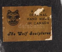 Kanadai lávakő eszkimó szobor, jelzett, kopással, m: 10 cm