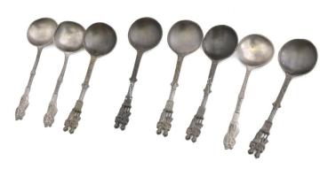 8 darab német pálinkaivó díszkanál, ón, közte deformálódással, h: cca 18 cm
