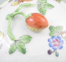 Herendi Viktória mintás csokoládés csésze, pattanással, kis hajszálrepedéssel, jelzett, eper foganty...