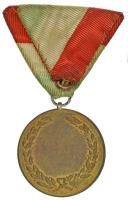 ~1920. "Magyar Kerékpáros Szövetség" kétoldalas, aranyozott bronz kerékpáros díjérem mells...