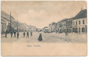 Torda, Turda; Fő tér, Juhász Mihály, Ifj. Balla Miklós, Salamon üzlete, piac / main square, shops, market (EB)