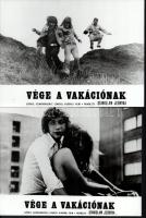 cca 1976 ,,Vége a vakációnak" című lengyel film jelenetei és szereplői, 21 db vintage produkciós filmfotó (vitrinfotó, lobbyfotó) ezüst zselatinos fotópapíron, a használatból eredő (esetleges) kisebb hibákkal, 18x24 cm