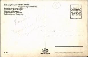 Vitéz Nagybányai Horthy Miklós Magyarország kormányzója fehér lovon egy bemutatón