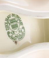 Zsolnay pillangó mintás porcelán sótartó. Kézzel festett, jelzett, hibátlan 13 cm