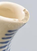 Zsolnay antik teáskanna. Máz alatti kobaltkék festéssel, jelzett ( máz alatti családi pecsét, formáb...