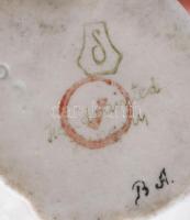 2 db Drasche porcelán pillangó. Kézzel festett, jelzett, az egyik sérült, 6,5x6x4,5 cm