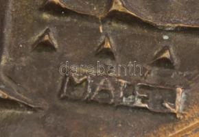 Máté István (1952-2022): Absztrakt dísztál. Bronz, jelzett, kis kopással, d: 27 cm