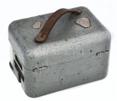 Pragotron galambász versenyóra. cca 1960, fémházas, órás által ellenőrizve, működik, 20x12x13 cm

...