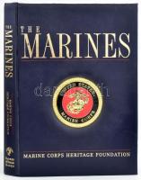 The Marines. Főszerk.: Edwin Howard Simmons, szerk.: J. Robert Miskin. Quantico-New Yok, 1998., Marine Corps Heritage Foundation - Barnes and Noble Books. Angol nyelven. Gazdag képanyaggal illusztrált. Kiadói kemény-kötés.