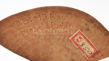 Bali akt táncoslány. Faragott fa, jelzett, 46 cm