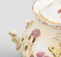 Zsolnay pillangó mintás mokkás készlet. Hat személyes. Kézzel festett, jelzett, a cukordoboz egyik f...