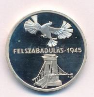 1975. 200Ft Ag "Felszabadulás" T:PP kis folt Adamo EM46