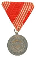 1914. "Ferenc József II. osztályú Ezüst Vitézségi Érem" peremen jelzett Ag kitüntetés nem ...