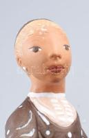 Kovács Margit (1902-1977): Palántázó lány. Mázas kerámia, jelzett, kis kopással, m: 20,5 cm