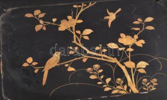 Antik nagyméretű lakkozott ékszertartó szekrény, sérülésekkel, kopással, 33x32x23 cm