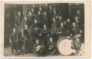 1933 Marosvásárhely, Targu Mures; katonai zenekar / military orchestra. Herczeg photo (EB)