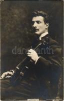 Arrigo Serato (Serrato) olasz hegedűművész / Italian violinist (EK)