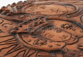 Kovács Margit ( 1902-1977): Anya és gyermeke. Kerámia fali dísz. Jelzett, minimális mázhibákkal, 18x...