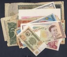 Vegyes bankjegytétel, egész világ, 41db, benne Osztrák-Magyar Bank + 2db reklámpénz T:I (kb. a fele),II,III,IV