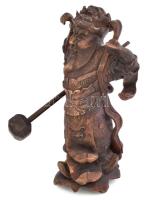 A háború ístene kínai faragott fa szobor, kis hiánnyal, keze ragasztott m: 45 cm