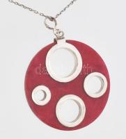 Ezüst(Ag) nyaklánc korall medállal, jelzett, h: 36 cm, bruttó: 3,8 g