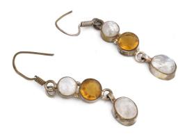 Ezüstözött ásványokkal, drágakövekkel díszített ékszerszett, citrin, opál, achát, fülbevalópár és ny...