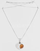 Ezüst (Ag) venezianer nyaklánc borostyános szív medállal, jelzett, h: 42 cm, bruttó: 8 g