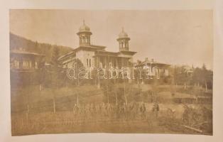 cca 1914-1918 Slănic, Úz völgye, Satulno, stb. katonai életképek a romániai hadszíntérről, dandár la...