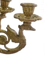 Ötágú gyertyatartó. Masszív öntött réz. Főnixmadaras díszítéssel. karok kissé mozognak 51 cm